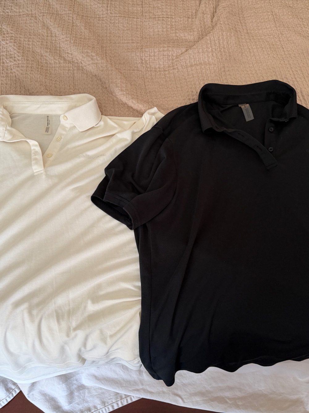Outdoor Voices Women’s Polo Shirts - White and Black